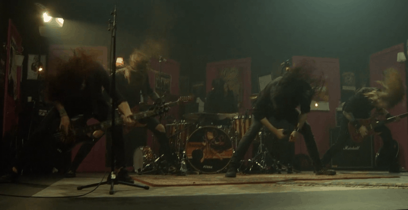 Avatar Age of Memories - Headbanging
